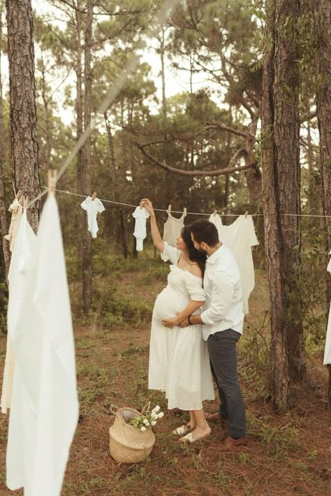 Pregnant Photo Session Ideas, Wholesome Maternity Shoot, Earth Maternity Shoot, October Maternity Shoot Ideas, Maternity Photography Backyard, Maternity Photos Clothes Line, Maternity Photo Shoot Ideas March, Maternity Pictures Clothes Line, Baby Announcement Clothesline