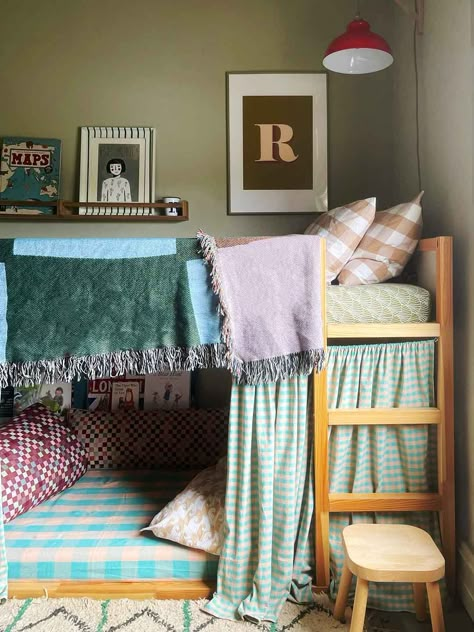 Homemade Curtains, Kids Rooms Inspo, Kura Bed, Ikea Bed, Big Girl Rooms, Toddler Room, Bunk Bed, Bedroom Themes, Child's Room