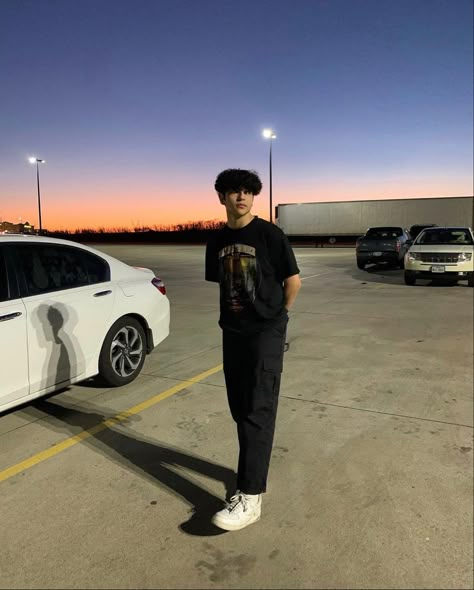 skater clothes indie boy soft boy baggy clothes style aesthetic pic inspo skater guy parking lot picture street wear cargo pants harley davidson Clothes Style Aesthetic, Street Wear Cargo Pants, Baggy Clothes Style, Skater Clothes, Skater Guy, Indie Boy, Trendy Boy Outfits, Parking Lot, Car Park