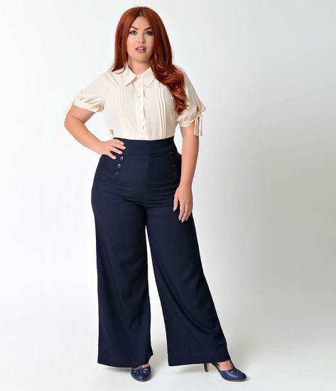 Unique Vintage Plus Size Cream Short Sleeve Colvin Blouse Office Outfits Women Plus Size, Plus Size Business Attire, Vintage Brand Clothing, Plus Size Workwear, Office Outfits Women, Plus Size Vintage, Workwear Fashion, Work Outfits Women, Professional Outfits