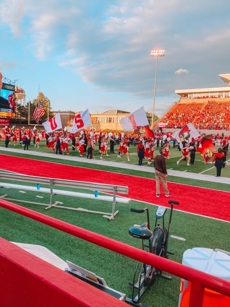 Midwestern State University, Illinois State University Aesthetic, Saturday Night Lights, Ferris State University, Northern Illinois University, Illinois State University, College Senior, Illinois State, College Aesthetic