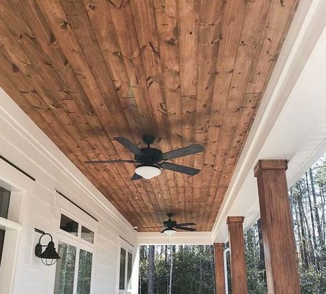 Select Knotty Pine V-Groove direct from the manufacturer in Flomaton, AL - Southern Wood Specialties - P: 251-296-2556 Terrasse Design, Flex Space, Porch Remodel, Porch Ceiling, Home Exterior Makeover, Exterior Makeover, Country House Plan, Home Luxury, Exterior Remodel