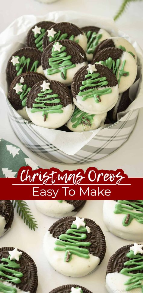 Christmas Oreos are a tasty holiday recipe for Chocolate Covered Oreos. So easy to make and a great Christmas candy gift idea- so cute too! Christmas Oreo Cupcakes, Christmas Baking To Sell, Holiday Oreo Cookies, Christmas Snacks For Kids To Make, Something Sweet Gift Ideas, Homemade Baked Goods Christmas Gifts, Christmas Oreos Ideas, Christmas Sweet Treats To Sell, Easy Xmas Treats To Make