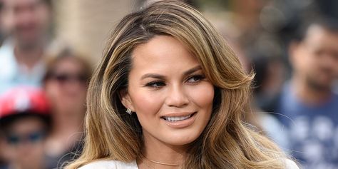 Chrissy Teigen’s Spray Tan Fail Is Unbelievably Hilarious Tan Fail, Muhammad Ali Quotes, Sunless Tanner, Spray Tan, Baptism Party, Ali Quotes, Chrissy Teigen, Spray Tanning, Nba Finals