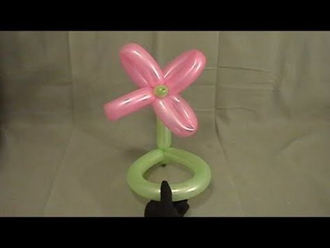 Learn how to make a simple balloon animal flower hat - YouTube Balloon Animal Flower, How To Make Balloon Flower, Balloon Hats, Balloon Hat, How To Make Balloon, Flower Hat, Diy Hat, Balloon Flowers, Balloon Animals