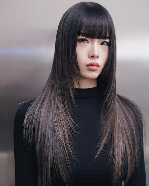 Long Straight Asian Hairstyle with Blunt Bangs Korean Haircut Long, Asian Long Hair, Korean Haircut, Korean Short Hair, Straight Hair Cuts, How To Cut Bangs, Asian Short Hair, Long Hair With Bangs, Long Wavy Hair