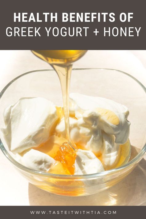 Greek Yogurt Health Benefits, Benefits Of Greek Yogurt, Greek Yogurt Breakfast Bowl, Greek Yogurt And Honey, Yogurt Health Benefits, Honey Health Benefits, Recipe Using Honey, Yogurt Breakfast Bowl, Honey Dessert