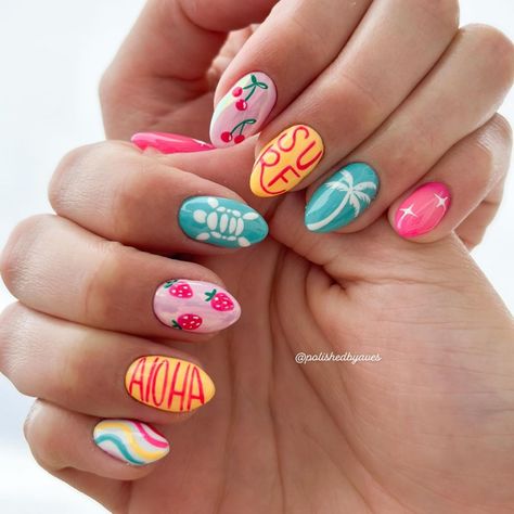 22. Tropical Vibes with Island Motifs Surfer Nails, Coast Nails, Vaca Nails, Summer Beach Nails, Island Nails, Beach Themed Nails, Preppy Inspo, Beachy Nails, Summer Nail Ideas