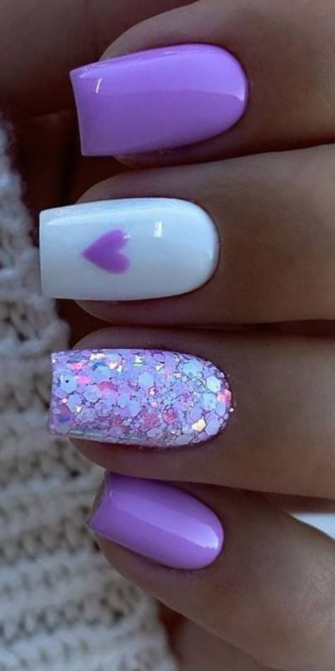 From Idea nails Broken Nails, Summer Nail Ideas, Fancy Nails Designs, Glitter Gel Nails, Nails Design With Rhinestones, Colorful Nails, Cute Gel Nails, Short Acrylic Nails Designs, Nail Designs Glitter