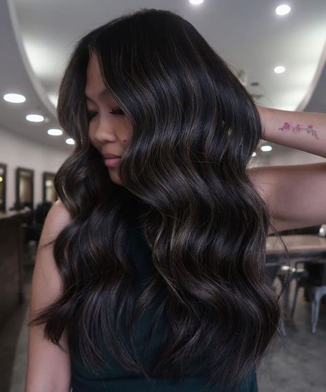 25 In-Vogue Dimensional Black Hair Ideas To Revamp Your Style Dark Brown Hair With Ashy Babylights, Neutral Brown Highlights On Dark Hair, Dimensional Black Hair, Burnett Hair, Black Hair Ideas, Black Hair Ombre, Hairstyles Design, Black Hair Balayage, Dark Brunette Hair