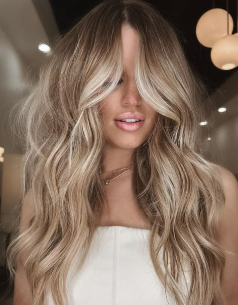 Romantic Light Bronde Locks Beige Blonde Hair, Balayage Long Hair, Ash Blonde Balayage, Bronde Balayage, Bronde Hair, Balayage Hair Dark, Low Maintenance Hair, Long Dark Hair, Dark Blonde Hair