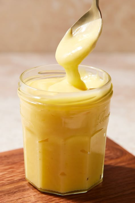 Perfect Lemon Curd Lemon Curd Uses, Burger Sauces Recipe, Easy Lemon Curd, Homemade Lemon Curd, Frozen Lemon, The Cookie Rookie, Lemon Curd Recipe, Cookie Rookie, Lemon Custard