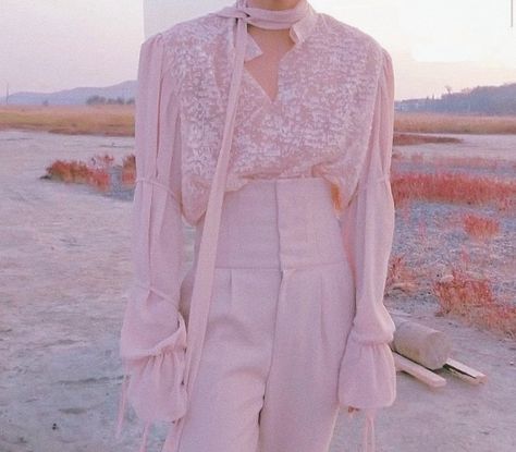 Feminine Men Aesthetic, Prince Clothes, Prom Outfits, Feminine Outfit, Pink Outfits, Character Outfits, Looks Vintage, Aesthetic Outfits, Aesthetic Clothes