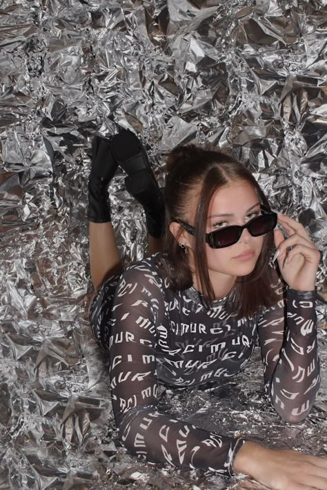 Silver Aesthetic Photoshoot, Aluminum Foil Photo Shoot, Tinfoil Backdrop Photoshoot, Tinfoil Photoshoot Background, Aluminum Foil Background Photoshoot, Aluminium Photoshoot, Silver Backdrop Photoshoot, Tinfoil Backdrop, Aluminium Foil Photoshoot