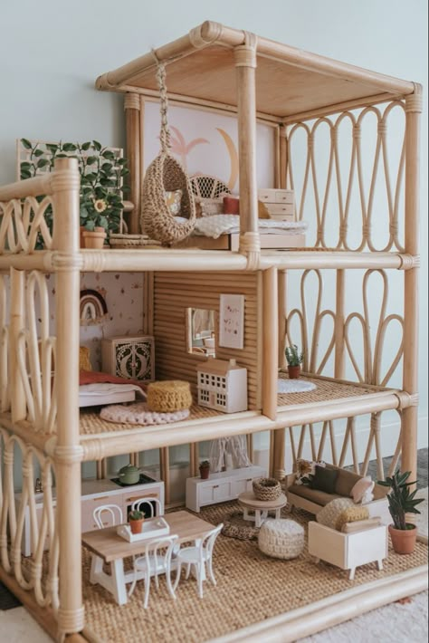 Duygu'nun DIY Günlüğü-Tutorial Tiny Dollhouse, Mini Dollhouse Furniture, Creative Dollhouse Ideas, Mini Diy House, Mini House Ideas Diy Projects, Doll House Room, Tiny Doll House, Diy Kids Furniture Ideas, Tiny House Dollhouse