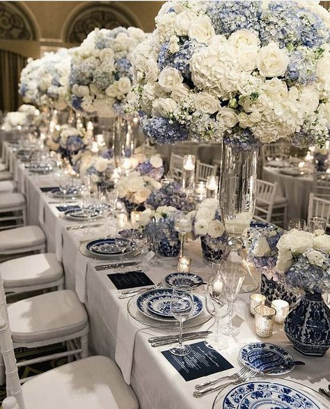 Story Wedding, Boda Mexicana, בר מצווה, Wedding Decor Inspiration, Table Set Up, Long Table, Wedding Table Centerpieces, Floral Ideas, Star Wedding