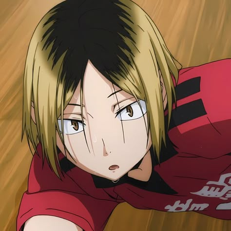 Kenma Kozume Pfp, Kenma Icon, Kenma Haikyuu, Haikyuu Kenma, Haruichi Furudate, Gay Hot, Volleyball Anime, Kenma Kozume, Anime Room