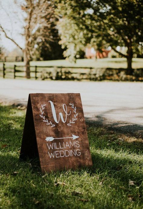 Wedding Direction Signs, Wood Wedding Signs Rustic, Wedding Directions, Road Sign, Wedding Planning Tips, Romantic Weddings, Wedding Sign, Trendy Wedding, Backyard Wedding