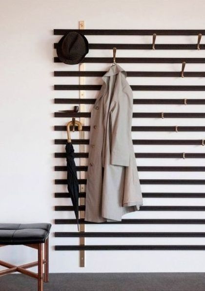 Clothes Rack Hallway, Hooks Hallway, Home Engineering, Diy Coat Rack, Diy Coat, Coat Storage, Hallway Coat Rack, Modern Coat Rack, Small Hallway