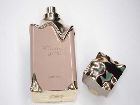 Lattafa Eclaire, Caramel Praline, Perfume Wishlist, Talc Free Powder, Red Eyeliner, Maybelline Color Tattoo, Mascara Review, Body Smells, Creamy Concealer