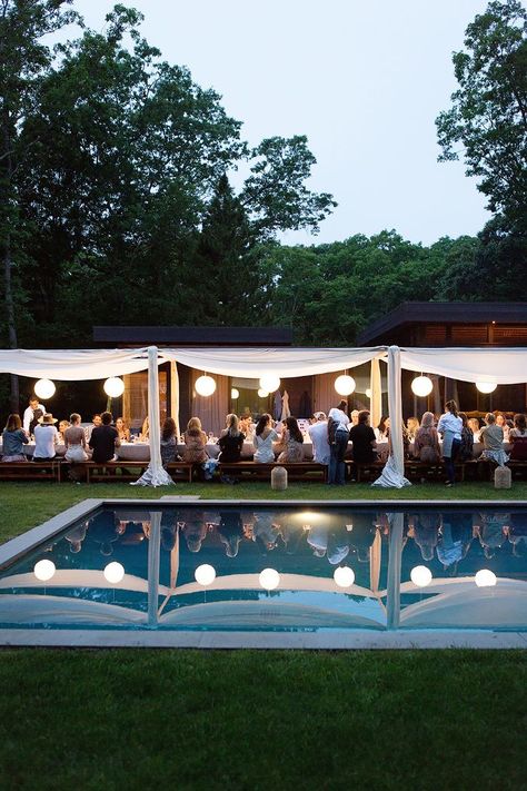 Aussie fashion brand Zimmermann threw a dinner party in the Hamptons with Athena Calderone—and it was magical. Step inside this fashion insider event. Backyard Canopy Ideas, Hamptons Party, Canopy Ideas, Backyard Dinner, Backyard Dinner Party, Athena Calderone, Backyard Canopy, Poolside Party, Dinner Party Summer