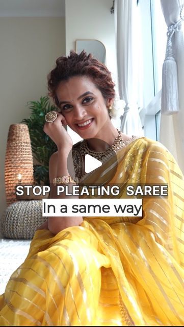 Saree Tips And Tricks, How To Wear Perfect Saree, How To Tie A Saree, Different Saree Draping Styles Indian, Saree Wearing Tips, Sari Tutorial, Cotton Saree Look Modern, Modern Saree Look, Saree Draping Styles Modern