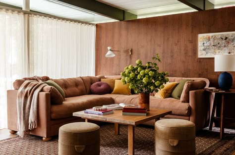 Step Inside a Midcentury Los Angeles Home That’s Steeped in Family History | Architectural Digest Meghan Eisenberg, Ranch House Decor, Mid Century Ranch, Midcentury Home, Los Angeles Homes, Mid Century House, Step Inside, Interior Design Firms, Ranch House