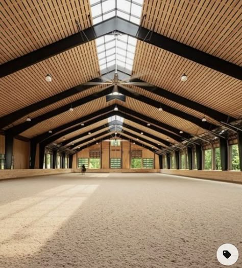 Mansion With Stables, Equestrian Arena Indoor, Nice Horse Stables, Indoor Riding Arenas, Pretty Horse Stables, Horse Stable Aesthetic Exterior, Dream Horse Stables, Luxury Equestrian Stables, Modern Stables Horses