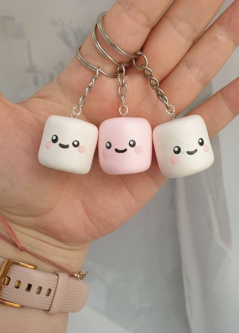 "*NOTE* In case you order more than one item, I will be placing them in the same box as long as they fit. Please message me in the \"note to seller\" box if you need them boxed individually for gifts. Kawaii Marshmallow Key-rings **This is a listing for one key-chain only.** I have used polymer clay to create this cute marshmallow charms. Each might vary slightly but the cuteness is the same. Custom colors available if requested. - packaged with care, ready to gift - comes with free random stick Key Chains With Clay, Clay Key Chains Ideas, Air Dry Clay Charms Tutorials, Polymer Clay Crafts Keychain, Clay Keyring Ideas, Super Clay Art Ideas, Clay Ideas Polymer, Clay Items To Make, Mini Clay Ideas Easy Simple