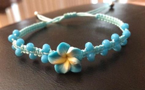 No Ordinary Girl, Blue Macrame, Bracelet Macrame, Hawaiian Flower, Light Blue Flowers, Diy Bracelet Designs, Jewelry Accessories Ideas, Handmade Fashion Jewelry, Bracelet Blue