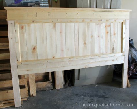 diy wood headboards | DIY Farmhouse Headboard {how to} Diy Farmhouse Headboard, Homemade Lifestyle, Headboard Plan, Customized Furniture, Diy Wood Headboard, Farmhouse Headboard, Diy Headboards, Wooden Headboard, Farmhouse Bedding