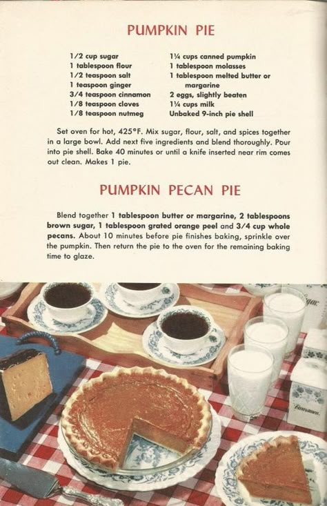 Vintage Recipes 1950s, 1950s Food, Pumpkin Pecan Pie, Pumpkin Pie Recipe, Vintage Baking, Vintage Dessert, Gateaux Cake, Vintage Cooking, Fruity Desserts