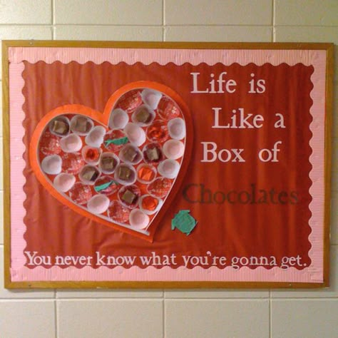 244038873528200363_BsB53CdN Unique Bulletin Board Ideas, February Bulletin Boards, Valentine Bulletin Boards, Valentines Classroom, Door Bulletin Boards, Pinterest Valentines, Work Bulletin Boards, Valentines Day Bulletin Board, Ra Bulletins