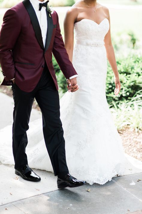 When this couple began planning their downtown Richmond, Virgina wedding they knew exactly the vibe they were going for - modern and urban yet thoughtful and intimate. They chose a color palette of bl... Burgundy Suit Wedding, Wedding Groomsmen Attire, Wedding Tux, Mens Wedding Attire, Groom Wedding Attire, Maroon Wedding, Wedding Suits Groom, Wedding Groomsmen, Urban Wedding