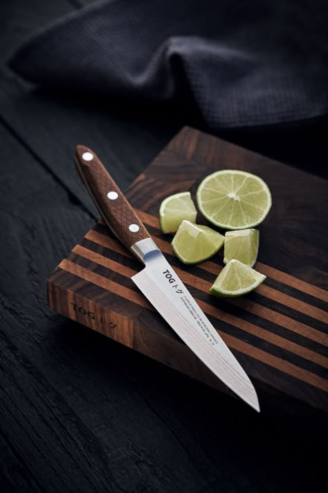 ‘THE ANT’ END-GRAIN CHOPPING BOARD 32 X 19 X 3.5CM Kitchen Chopping Board, Knife Photography, Best Chefs Knife, Chopping Knife, Best Kitchen Knives, Japanese Kitchen Knives, Types Of Knives, Boning Knife, American Black Walnut