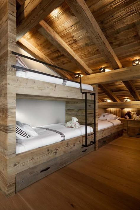 Chalet Cyanella is a luxurious mountain holiday retreat in the French Alps of Chamonix, France designed by architect Joelle Fichard for Bo Design. Modern Bunk Beds, Bunk Rooms, Kids Bunk Beds, Attic Rooms, Bunk Room, Bunk House, Loft Spaces, Cabin Fever, Mountain Cabin