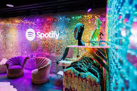 Spotify Sequin Backdrop - SHIMMERWALLS Spotify Event, Photobooth Idea, Sequin Wall, Boogie Nights, Led Signage, Sequin Backdrop, Highest Self, Walls Room, Take A Photo