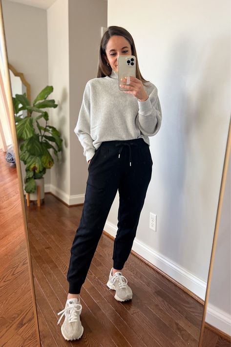 Teacher Jogger Outfits Winter, Cute And Comfy Work From Home Outfits, Athletic Outfits Work, Work Sweatshirt Outfit, Athleisure Outfits Professional, Athleasure Work Outfits, Athletic Job Outfit, Sneakers For The Office, Joggers Professional Outfit