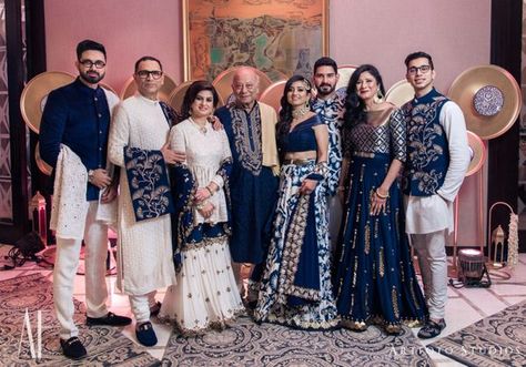 11 Families Who Coordinated Their Outfits To Perfection For The Big Day! Indian Wedding Outfits For Grooms Mom, Wedding Twinning Outfits, Family Twining Dress Indian, Family Wedding Matching Outfits, Twining Outfits For Family Indian, Wedding Dress For Bride Father Indian, Engagement Dress Theme For Family, Family Same Outfit Traditional, Matching Family Outfits For Diwali