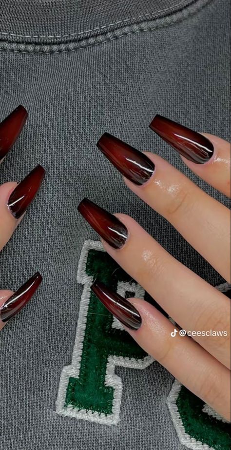 Vampy Nails, Creative Selfie, Vampire Nails, Nails Chrome, Goth Nails, Grunge Nails, Nails Spring, Black Nail, Kehlani