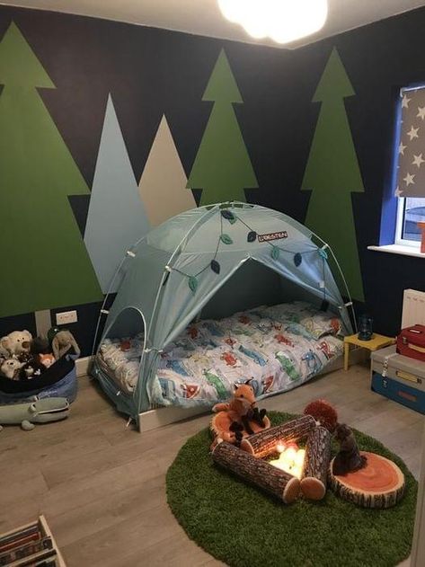 Woodland Camping Theme Bedroom, Camping Inspired Bedroom, Campfire Bedroom Ideas, Camp Inspired Bedroom, Kids Camping Bedroom, Wilderness Playroom, Camping Room Decor, Bedroom Renovation Ideas Diy, Camping Room Theme