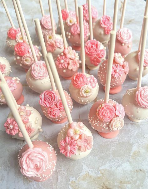 Floral Cake Pops, Floral Dessert Table, Pink Floral Cake, Elegant Cake Pops, Baby Cake Pops, Graduation Cake Pops, Flower Cake Pops, Pink Dessert Tables, Cake Treats