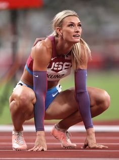 Géraldine Frey and Melissa Gutschmidt (Switzerland) • 2023 World Athletics Championships (Budapest) #sports #football #sport #fitness #nfl #basketball #nba #soccer #gym #training #workout #baseball #motivation #athlete #mlb #bhfyp #love #follow #instagood #instagram #fashion #photography #fit #espn #like #life #nike #fitnessmotivation #running #hockey Female Action Poses, Kueez Pins, Life Drawing Reference, Action Pose Reference, Female Athlete, Female Pose, People Poses, Action Pose, Female Pose Reference