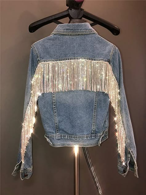 Mode Country, Rhinestone Outfit, Diy Denim Jacket, Space Cowgirl, Disco Cowgirl, Dress Trims, Denim And Diamonds, Rhinestone Fringe, Long Sleeve Denim Jacket