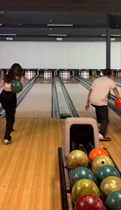 bowling, friend, brother, sister, bf, girlfriend, couple, date, arcade Bowling Boyfriend, Couple Bowling Aesthetic, Bowling With Friends Aesthetic, Bowling Date Aesthetic, Couple Bowling, Sports With Friends, Bowling With Friends, Bowling Friends, Couple Activity