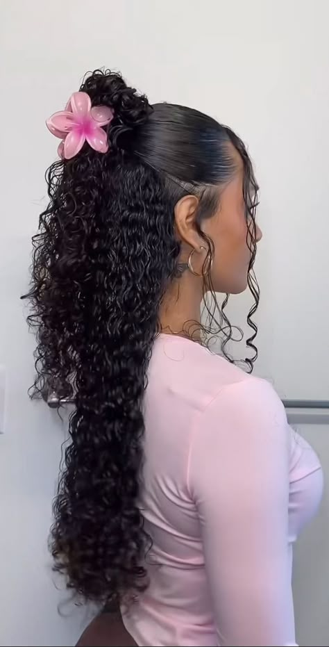 School Hairstyles Long Curly Hair, Long Curly Black Hairstyles, Cute Easy Hairstyles For Long Thick Curly Hair, Natural Curly Hoco Hairstyles, Natural Curly Hair Prom Hairstyles, Hairstyles For Thick Curly Hair Black, Flower Clip Curly Hair, Cute Black Curly Hairstyles, Half Up Half Down Long Curly Hair