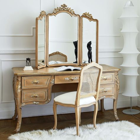 Ornate Italian Designer Classic Dressing Table Set Luxury Furniture Bedroom, Queen Bed Bedroom, Traditional Side Table, Classic Dressing Table, Classic Dressing, Luxury Bedroom Furniture, Design Bed, How To Dress A Bed, Dressing Table Set