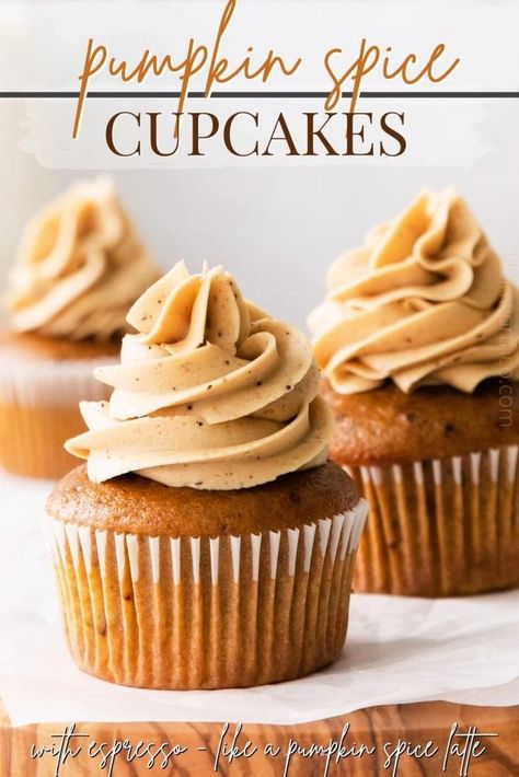 Pumpkin Espresso, Funfetti Cupcake Recipe, Pumpkin Spice Latte Cupcakes, Pumpkin Buttercream, Spiced Buttercream, Homemade Pumpkin Spice Latte, Pumpkin Desserts, Spice Cupcakes, Easter Desserts