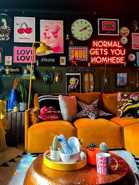 Future Apartment Decor, Maximalist Decor, Apartment Decor Inspiration, Maximalism, Living Room Inspo, New Living Room, Eclectic Home, Dream House Decor, Eclectic Decor