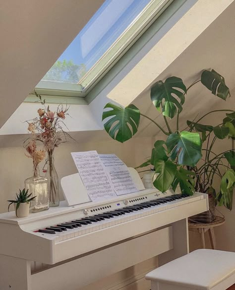 Piano Room, Aesthetic Rooms, Room Deco, Dream Apartment, House Room, Dream Rooms, Dream House Decor, Room Aesthetic, الرسومات اللطيفة